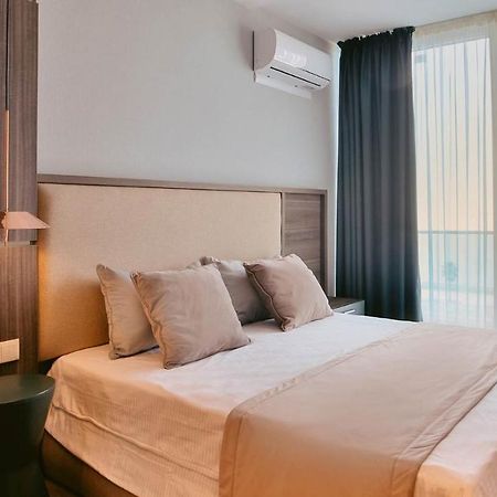 Sunrise Apart-Hotel Batumi Ngoại thất bức ảnh