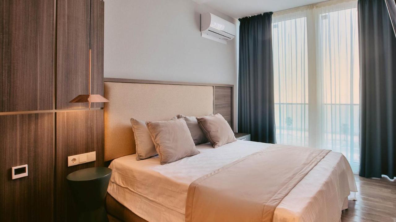 Sunrise Apart-Hotel Batumi Ngoại thất bức ảnh