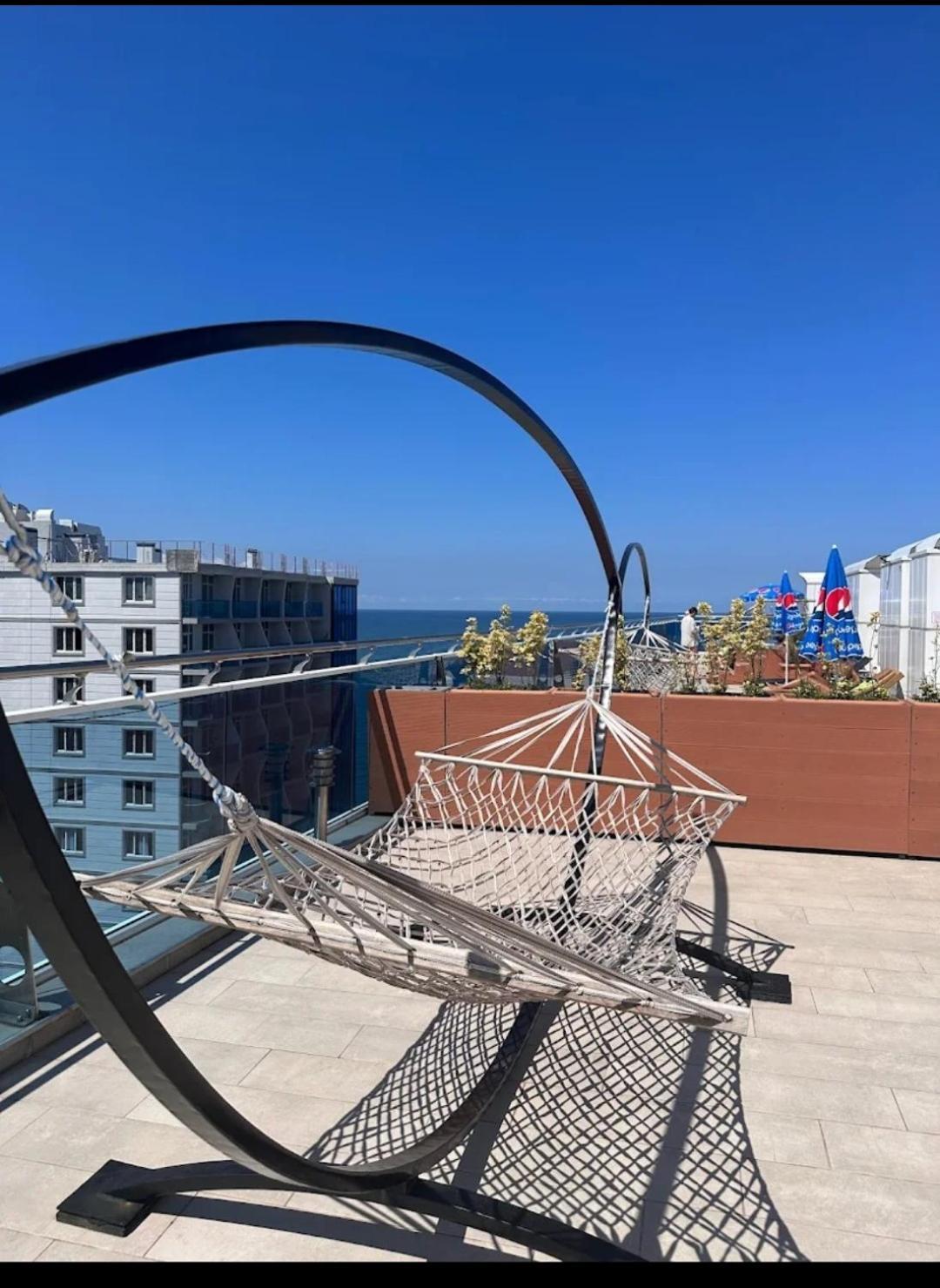 Sunrise Apart-Hotel Batumi Ngoại thất bức ảnh